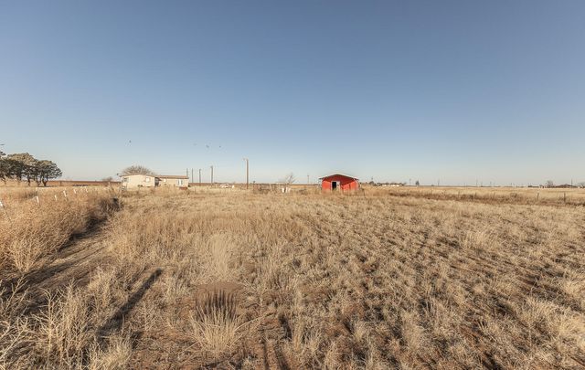 1822 State Road 2130, Smyer, TX 79367