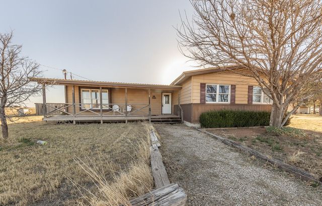 1822 State Road 2130, Smyer, TX 79367