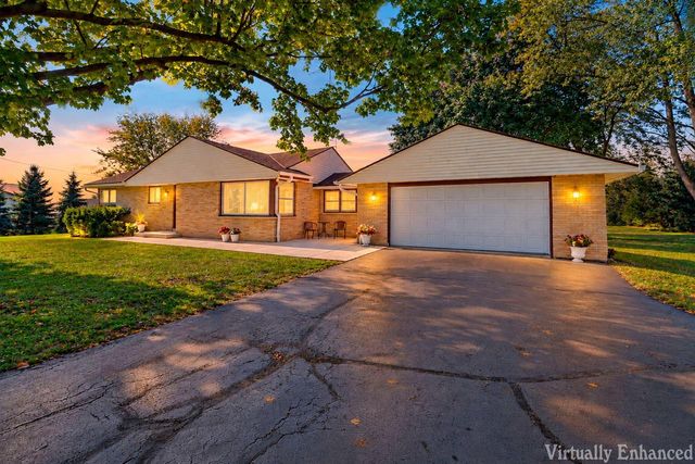 6300 104th AVENUE, Kenosha, WI 53142
