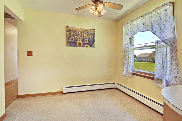 6300 104th AVENUE, Kenosha, WI 53142