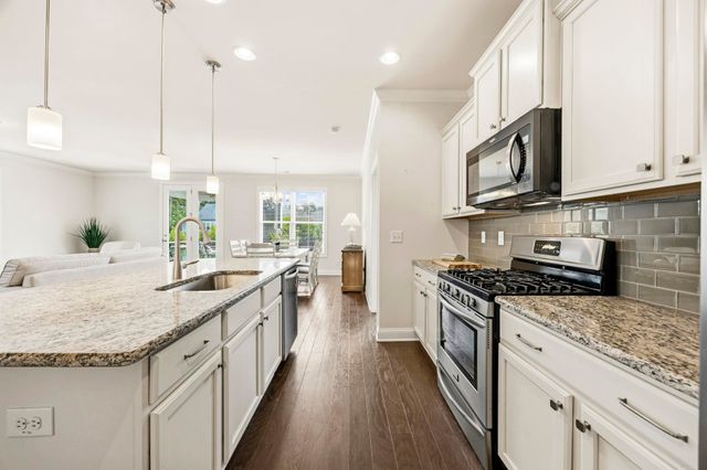 113 Laurel Hill Pl., Murrells Inlet, SC 29576