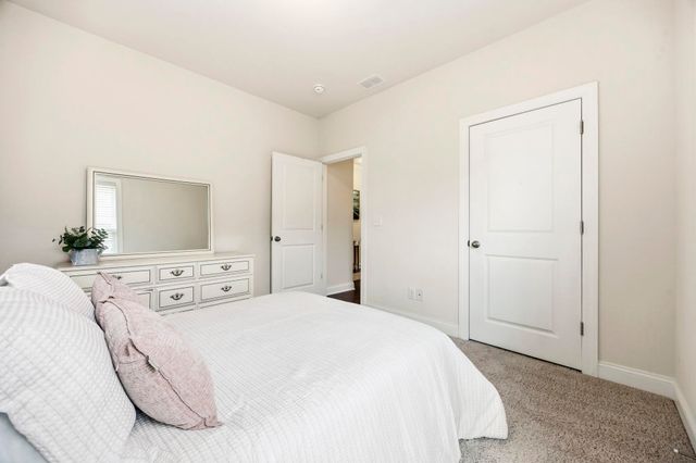 113 Laurel Hill Pl., Murrells Inlet, SC 29576