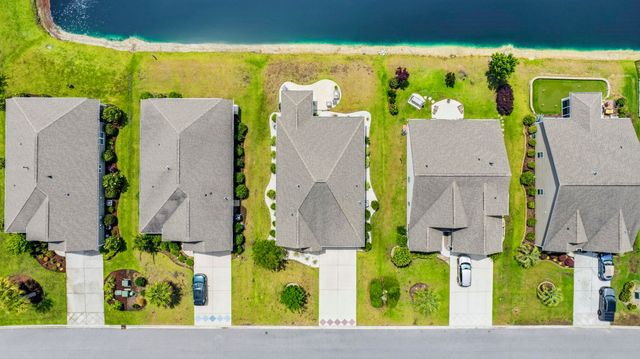113 Laurel Hill Pl., Murrells Inlet, SC 29576