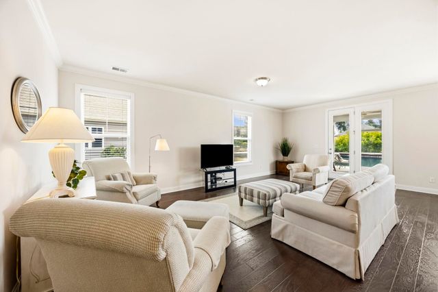 113 Laurel Hill Pl., Murrells Inlet, SC 29576