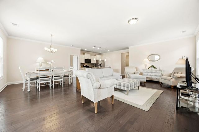 113 Laurel Hill Pl., Murrells Inlet, SC 29576