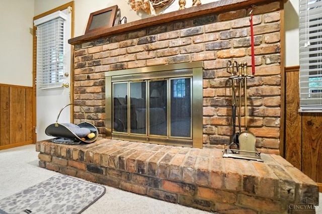 8253 Lake Ridge Drive, West Chester, OH 45069