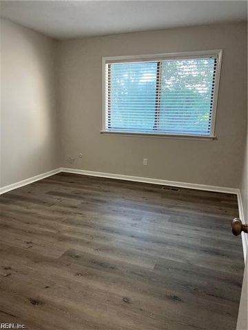 5025 Eaton Ct CT, Virginia Beach, VA 23462