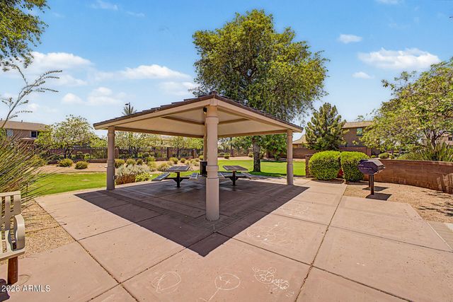257 E KAIBAB Drive, Chandler, AZ 85249