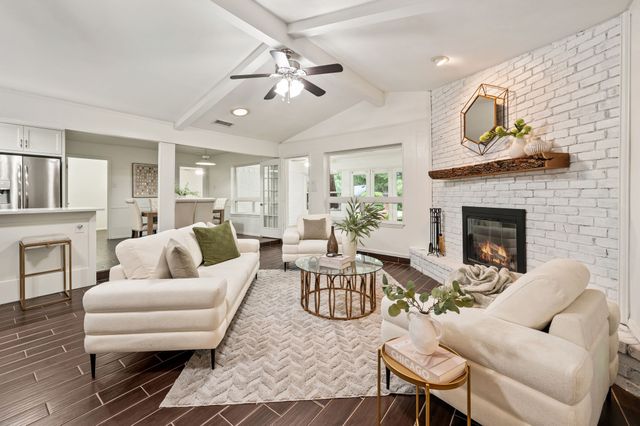 2817 Downing Court, Bedford, TX 76021