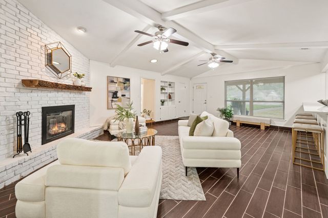 2817 Downing Court, Bedford, TX 76021