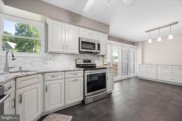 7808 OLD HOLLOW LN NW, Ellicott City, MD 21043