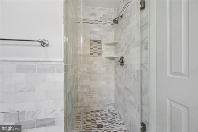 7808 OLD HOLLOW LN NW, Ellicott City, MD 21043