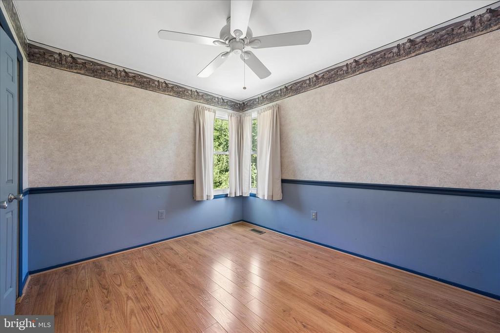 Image 37 of property listing at 7808 OLD HOLLOW LN NW, Ellicott City, MD 21043