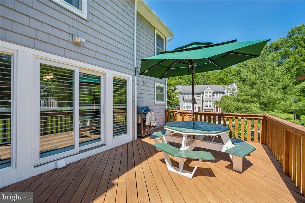 Image 56 of property listing at 7808 OLD HOLLOW LN NW, Ellicott City, MD 21043