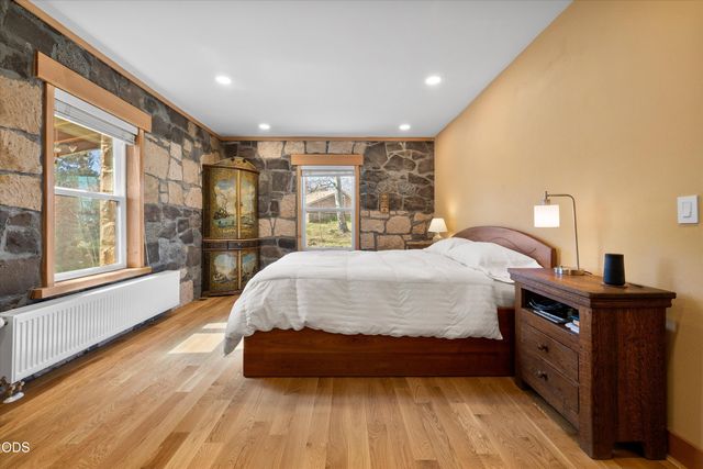 61859 Dobbin Road, Bend, OR 97702