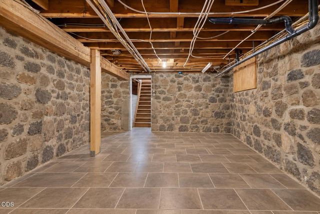 61859 Dobbin Road, Bend, OR 97702