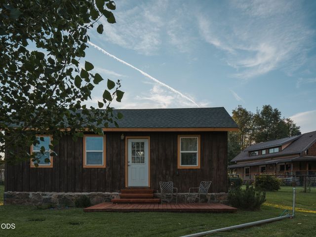 61859 Dobbin Road, Bend, OR 97702