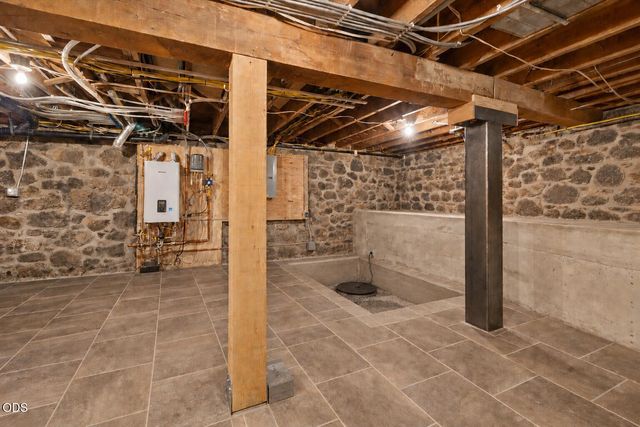 61859 Dobbin Road, Bend, OR 97702