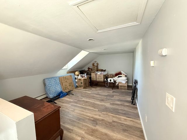 131-133 Ledge St 2R, Providence, RI 02904