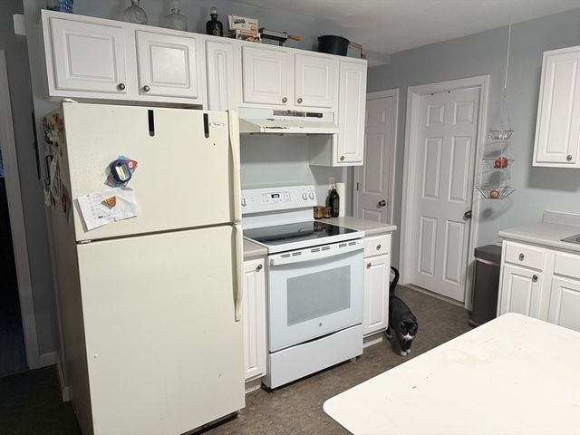 131-133 Ledge St 2R, Providence, RI 02904