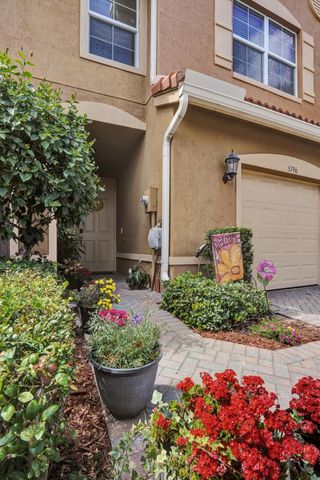 5796 Monterra Club Drive, Lake Worth, FL 33463