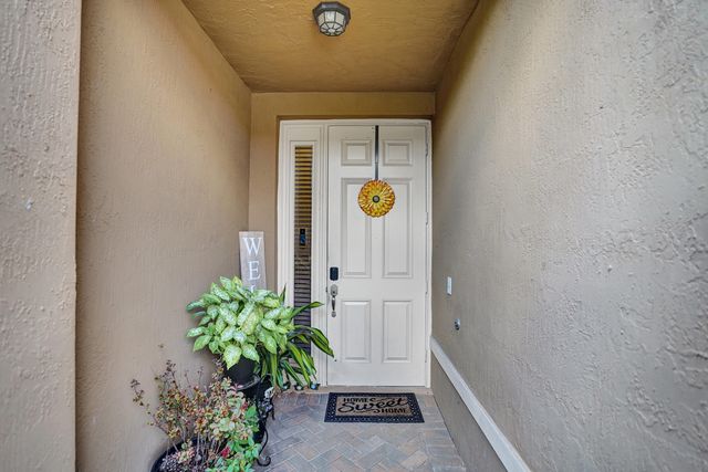 5796 Monterra Club Drive, Lake Worth, FL 33463