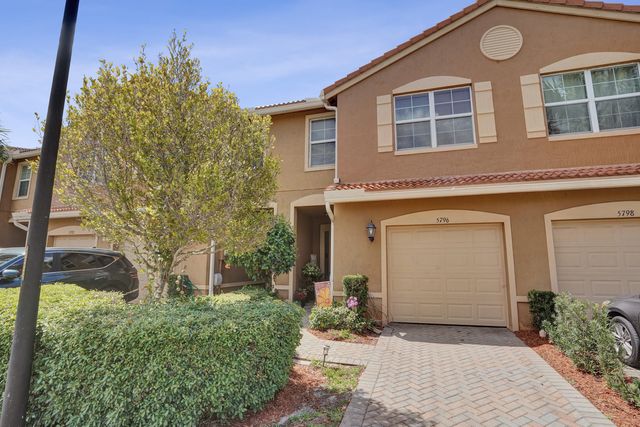 5796 Monterra Club Drive, Lake Worth, FL 33463