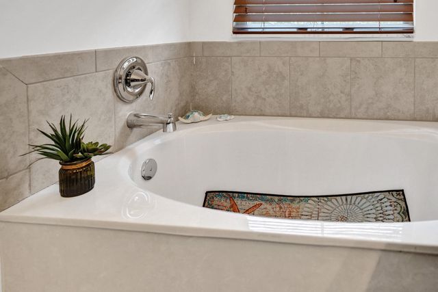 5796 Monterra Club Drive, Lake Worth, FL 33463