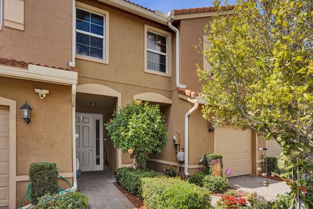 5796 Monterra Club Drive, Lake Worth, FL 33463