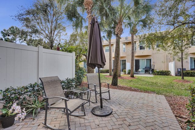 5796 Monterra Club Drive, Lake Worth, FL 33463