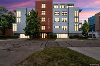 100 N CENTER Street 404, Royal Oak, MI 48067