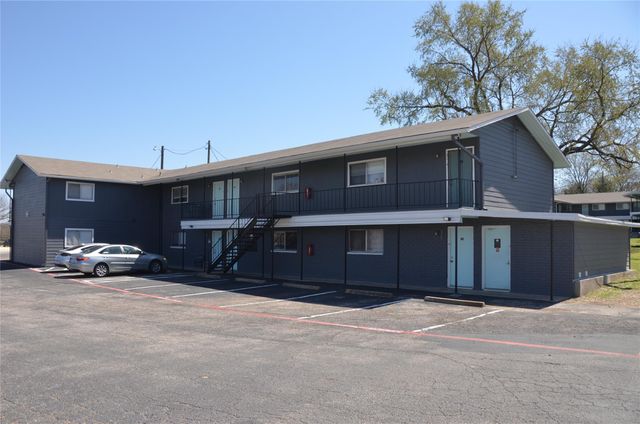 1209 Vance ST 24, Taylor, TX 76574