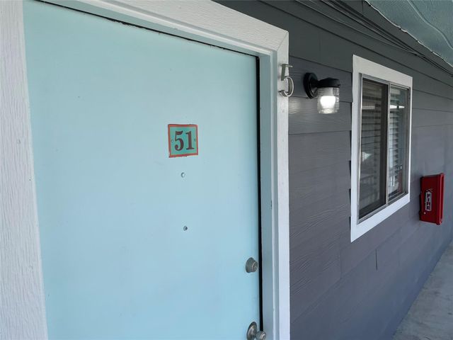 1209 Vance ST 24, Taylor, TX 76574