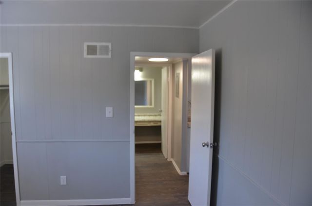 1209 Vance ST 24, Taylor, TX 76574