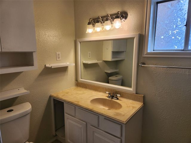 1803 Church Street B, Galveston, TX 77550