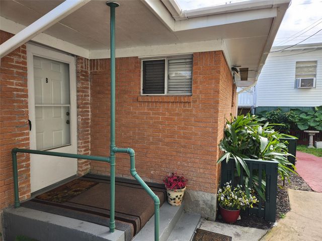 1803 Church Street B, Galveston, TX 77550