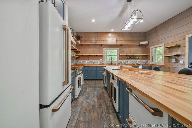 4119 Minnie Hall Road, Autryville, NC 28318