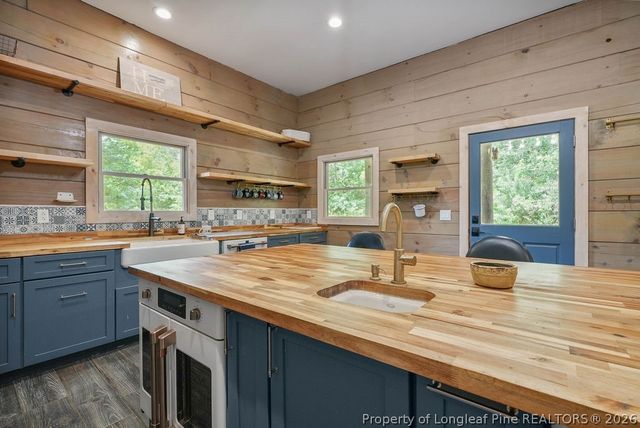 4119 Minnie Hall Road, Autryville, NC 28318