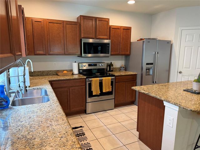 4724 SOMERSET HILL LANE, Riverview, FL 33578