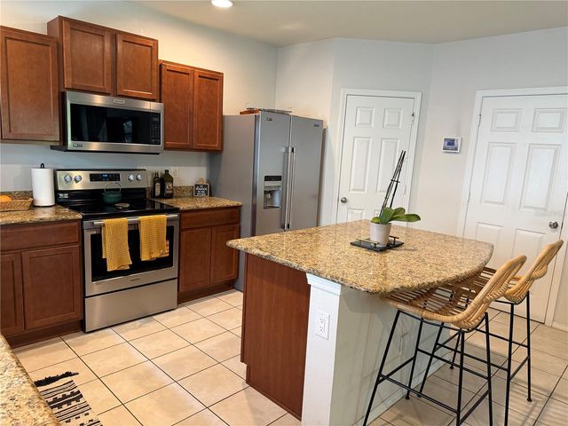 4724 SOMERSET HILL LANE, Riverview, FL 33578