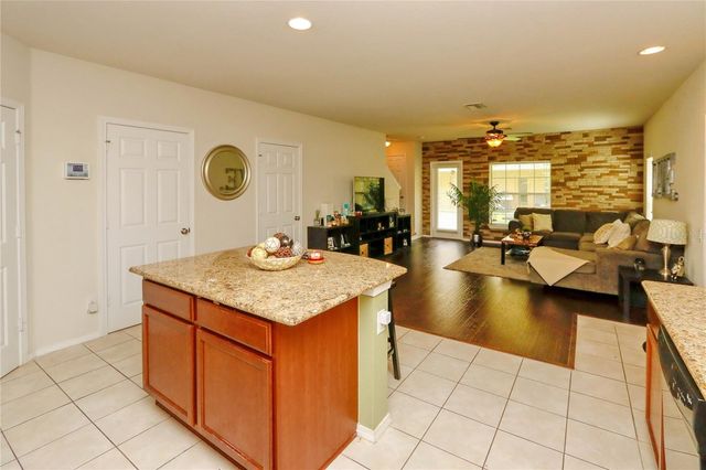 4724 SOMERSET HILL LANE, Riverview, FL 33578