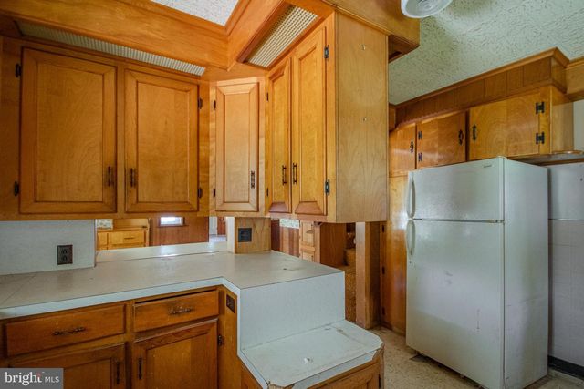 605 4TH ST, Sharptown, MD 21861