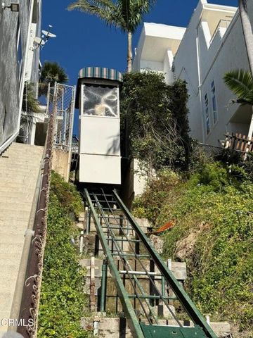 18147 Coastline Drive 5, Malibu, CA 90265