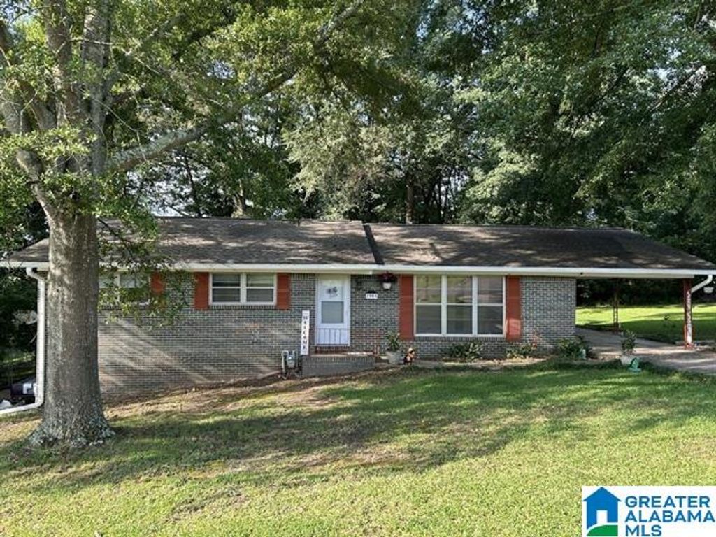 2904 CRESTLANE DRIVE, Adamsville, AL 35005