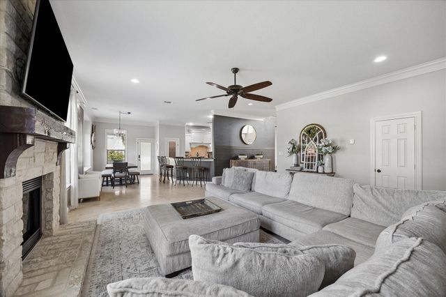 8871 Taylors Court, Montgomery, TX 77316