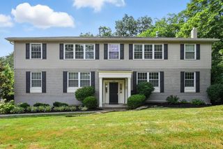 3683 Erie Avenue, Cincinnati, OH 45208