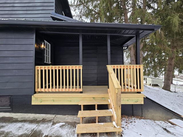 1403 Playford Avenue, Zanesville, OH 43701