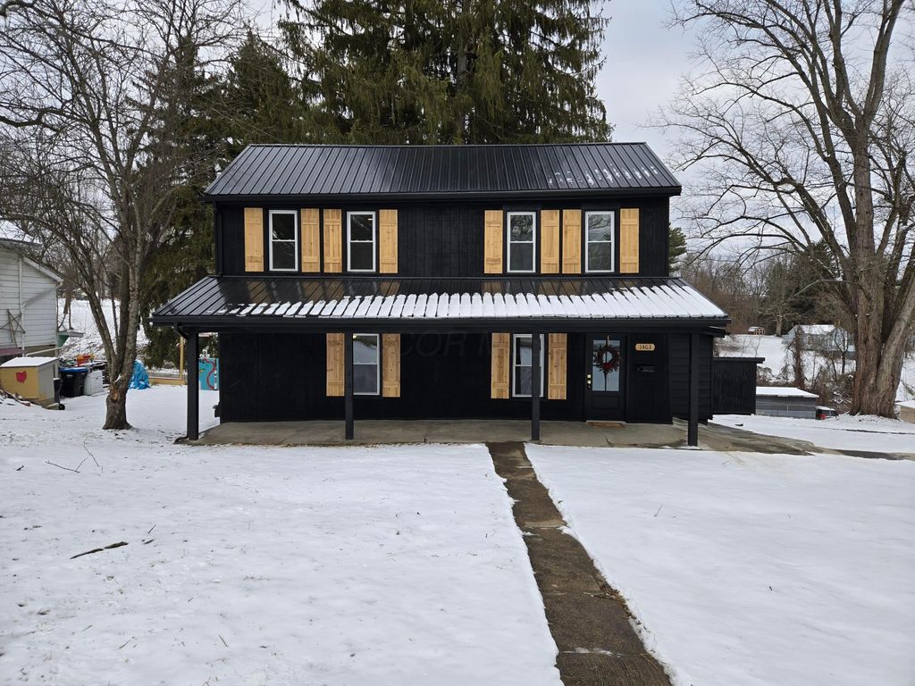 1403 Playford Avenue, Zanesville, OH 43701