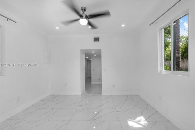 330 NW 82nd Terrace, Miami, FL 33150