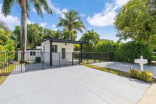330 NW 82nd Terrace, Miami, FL 33150